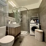 Apartament No 305 Lebada Bukareszt