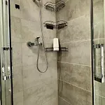 No 305 Lebada Lägenhet *