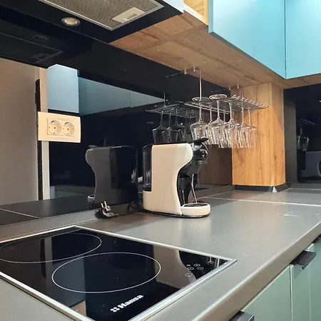 No 305 Lebada Apartment *